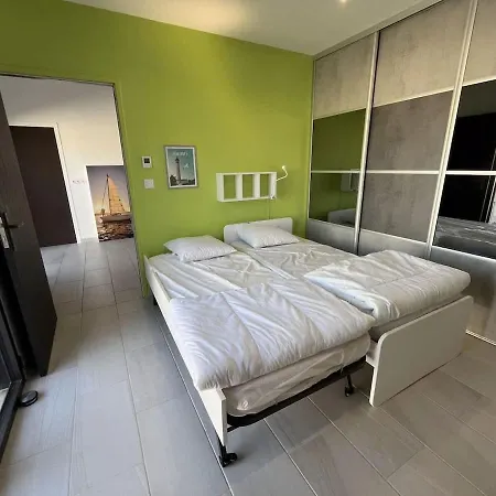 La Des Chenes Verts Villa *